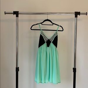 Green dress | never worn | Xenia Boutique